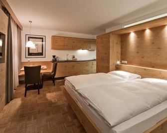 Alma Mountain Residence - Dobbiaco/Toblach - Yatak Odası
