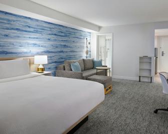 TownePlace Suites by Marriott Niagara Falls Canada - Niagara Falls - Bedroom