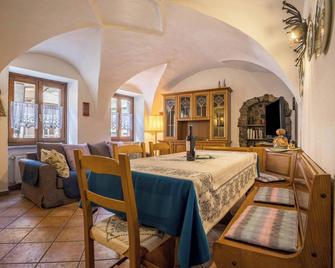 Appartamento Jasmine - Pieve di Ledro - Comedor