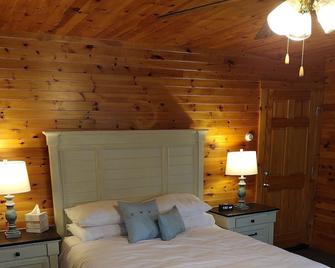 Eastern Beacon Inn Room 3 - Lubec - Habitación