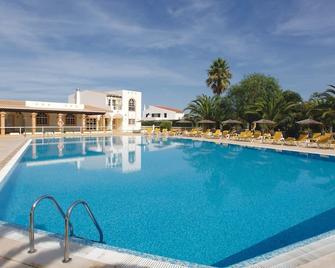 Colina Village Resort - Praia do Carvoeiro - Piscina
