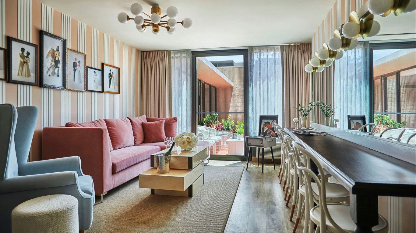 Graduate by Hilton Lincoln