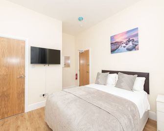 Luxury Shirley Apartments - Southampton - Sypialnia