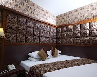 Hotel Faran Karachi - Karachi - Habitación