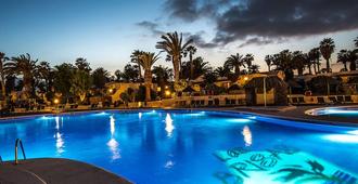 1 Bedroomed Apartment Sleeps 4 - Playa Blanca - Bể bơi