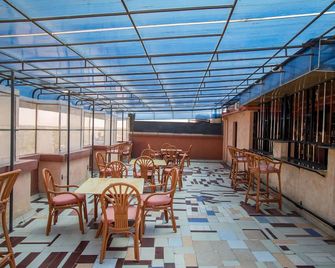 Alma Hotel - Athi River - Balcón