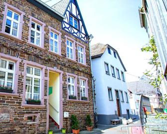 Ferienwohnungen Merl - Zell - Gebäude