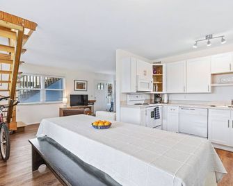 The Artist Beach House- Beachfront - 6298S - New Smyrna Beach - Küche
