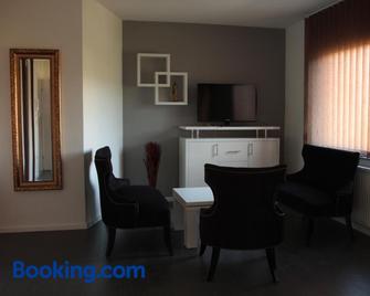Apartments Trojka - Banja Luka - Soggiorno