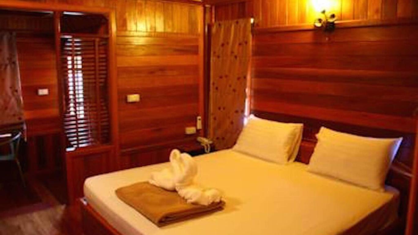 Sabai Ez Hotel