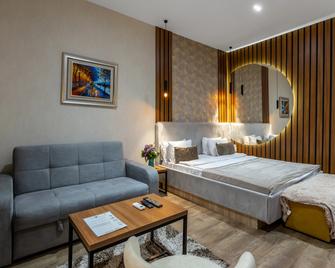 Seven Boutique Hotel Baku - Baku - Bedroom