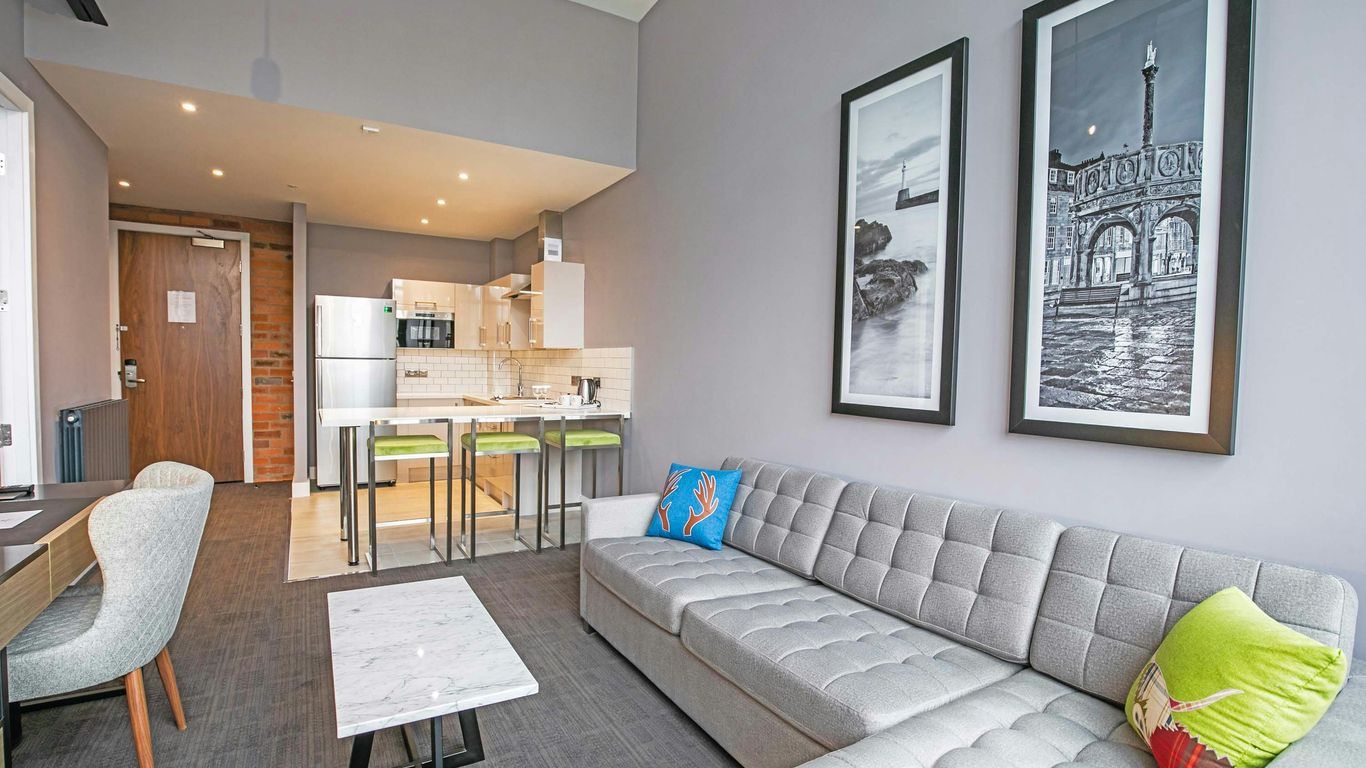 Sandman Signature Aberdeen Hotel & Spa