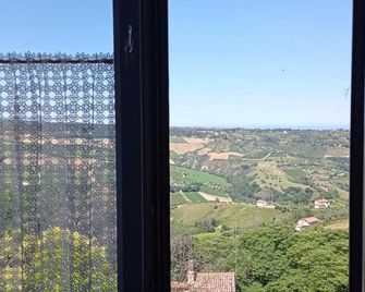 Hotel Oviv dimora del borgo - Acquaviva Picena - Balcony