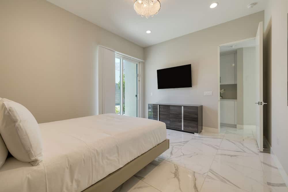 Villa Valentina by AvantStay Pool Hot Tub Views Luxury Design - بالم سبرينغس