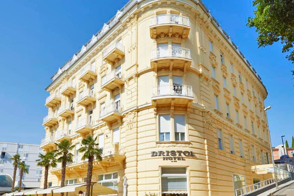Bristol Hotel Opatija - אופטייה - בניין
