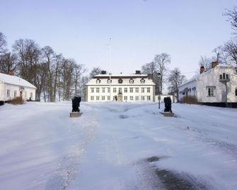Skytteholm - Ekerö - Edificio