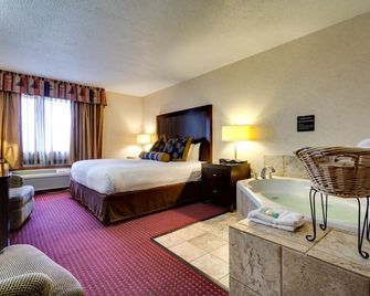 Fireside Inn and Suites - Devils Lake - Schlafzimmer