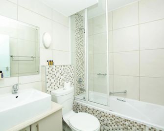 False Bay Inn - Strand