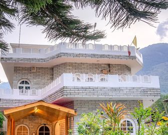 White House By Kulut - Shamshi