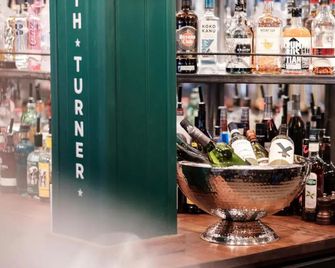 The White Star Tavern - Southampton - Bar