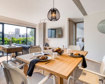 Uliv Edgar Allan Poe - Meksyk - Jadalnia