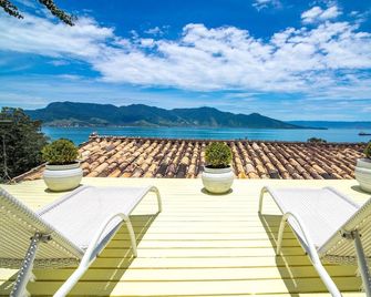 Hotel Maison Joly - Ilhabela - Balcón