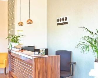 Hotel Ganita - Weil am Rhein - Recepce