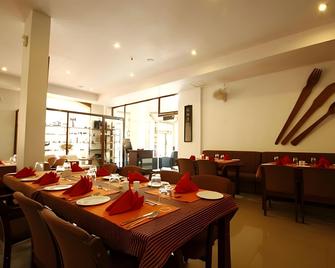 Ashirwad Heritage Resort - Kumarakom - Ravintola