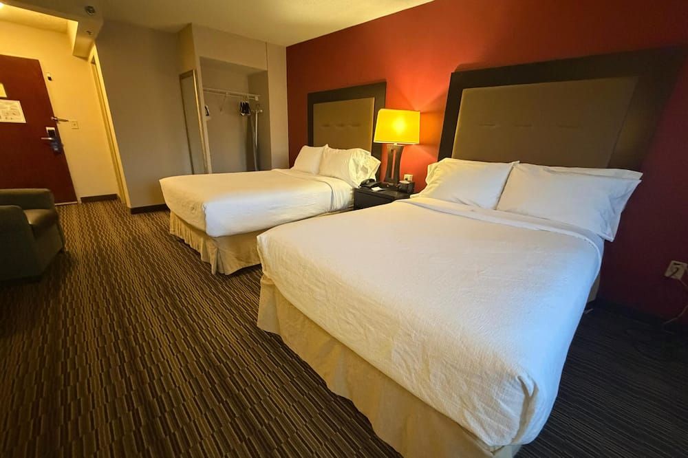 Randolph Hotel Liverpool/Syracuse/Airport West, Trademark