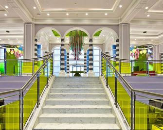 The Land of Legends Kingdom - בלקובה - לובי