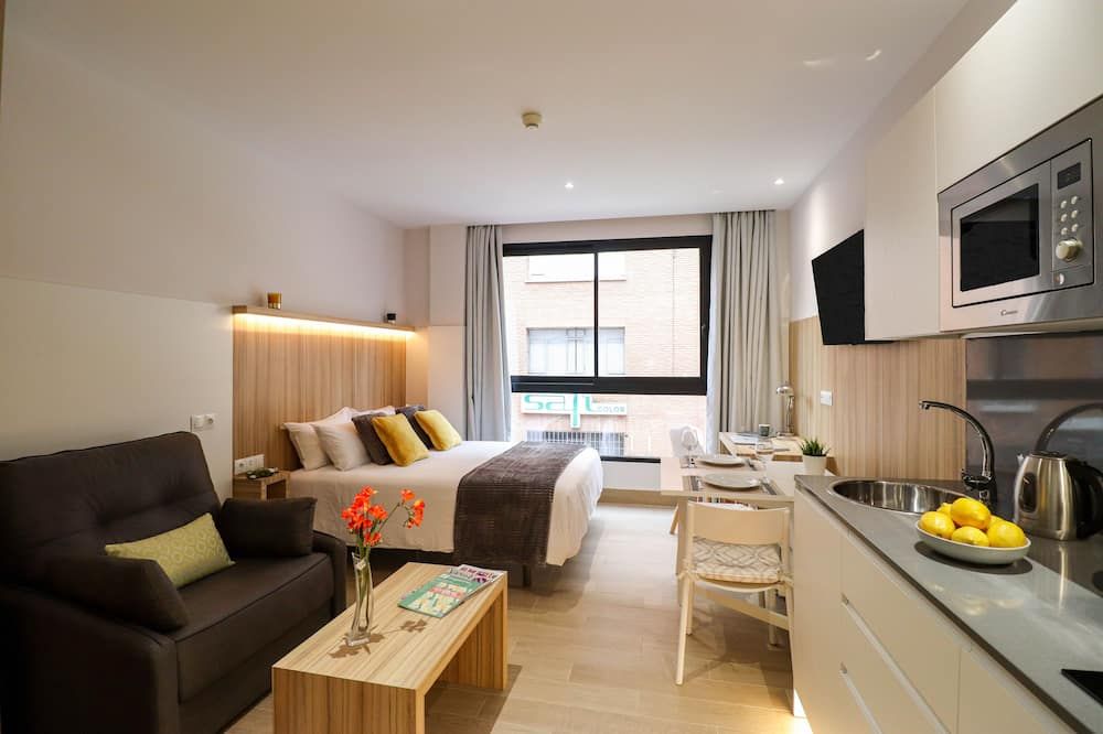 Cielo Madrid Studios - Madrid - Habitación
