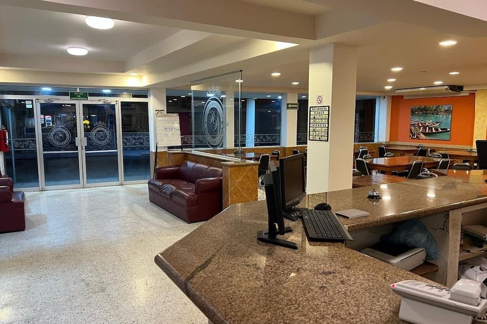 Hotel Y Restaurant Real Plaza Jacona - Ciudad Valles - Лоббі