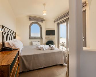 Insula Boutique Hotel - Procida