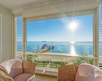 Deep Blue 12 Apartment Moreton island - 布里斯本 - 陽台