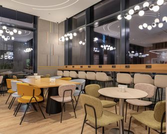 Hampton by Hilton Batumi Center - Batum - Restaurante
