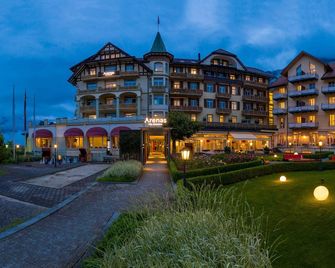 Hotel Victoria Lauberhorn Wengen, a Faern Collection Hotel - Lauterbrunnen - Gebäude