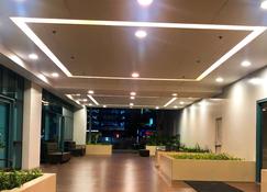 One Uptown Residence Bgc Taguig - Taguig - Lobby