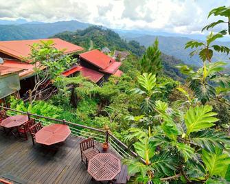 Kasih Sayang Hill Resort - Kota Kinabalu - Patio