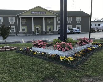 Hometown Inn & Suites - Tulsa - Edificio