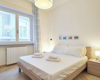 Acquamarina - Alassio - Camera da letto