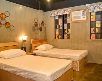Bhive Hotel - Iloilo City - Habitación
