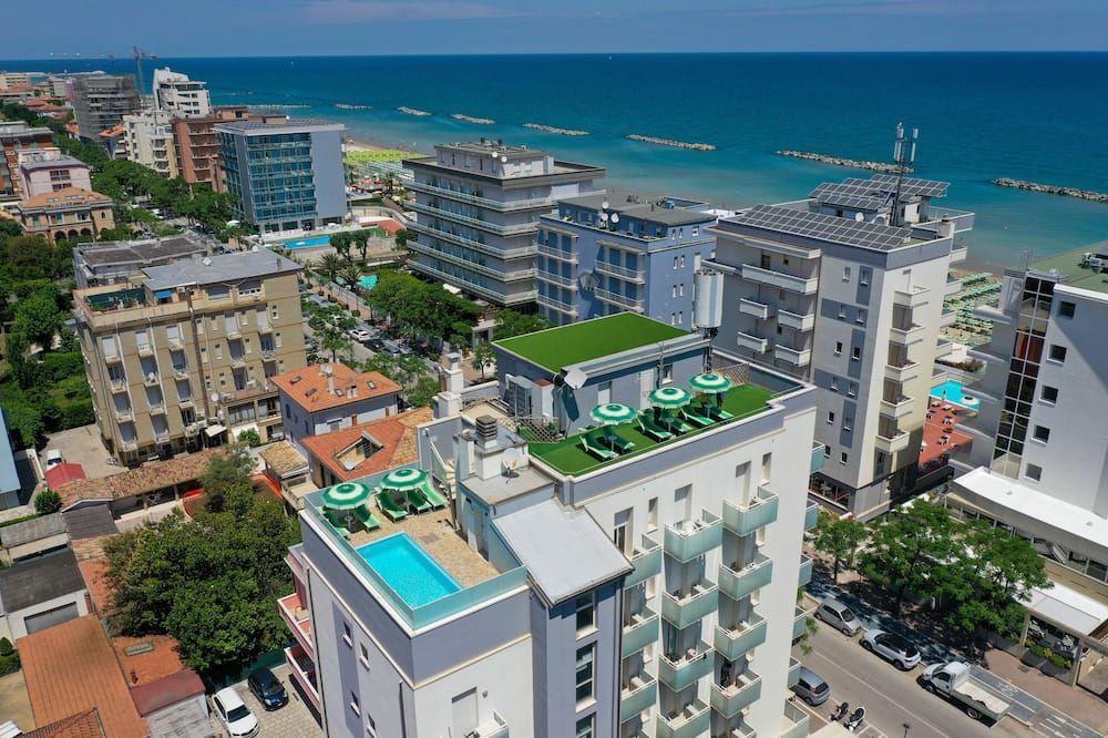 Amadei Hotel Figaro & Apartments - Pesaro - Vista del exterior
