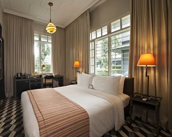 The Henry Hotel Manila - פאסאי סיטי