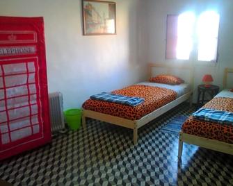 Good Mood Hostel - Evora - Bedroom