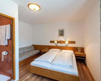 Hotel Walter - San Candido - Bedroom