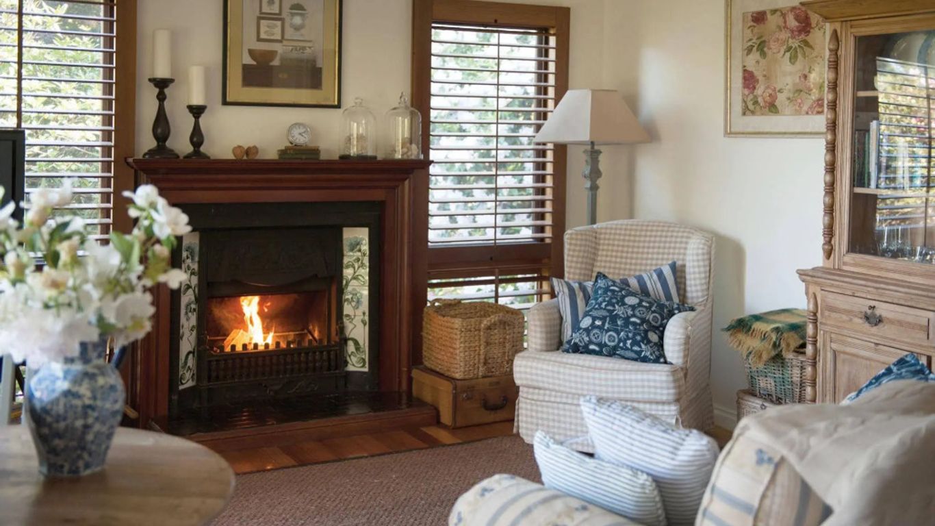 Woolrich Historic Garden Cottage