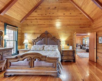 Lakefront Custom-Built Mentone Home: Game Room! - Mentone - Habitación