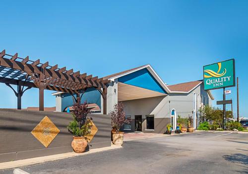 Quality Inn Near Lake Marble Falls 78 1 4 2 Marble Falls Hotel Deals Reviews Kayak