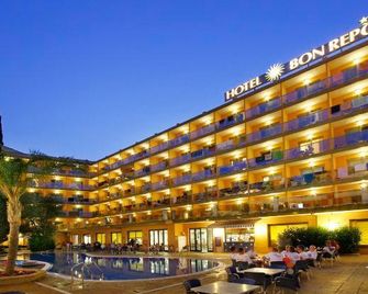 Hotel Bon Repos - קאללה - בניין