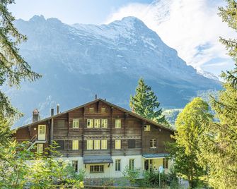 يوث هوستل غريندلوالد - غرينديلولد - مبنى